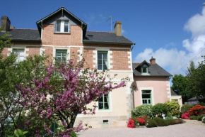 Chambres d'Hôtes du Chalet de Caharet